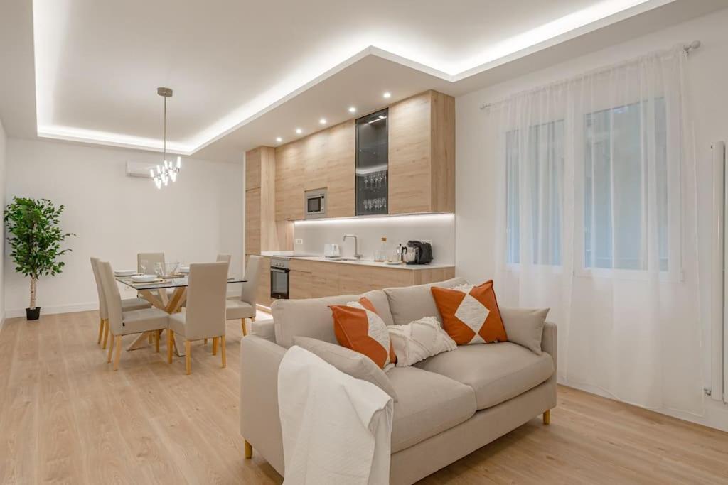마드리드 Malasana XI Calle Manuela Malasana 3Br 3Bh 아파트 외부 사진